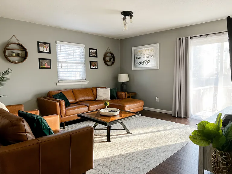 323 SE Melody Ln — Photo 14