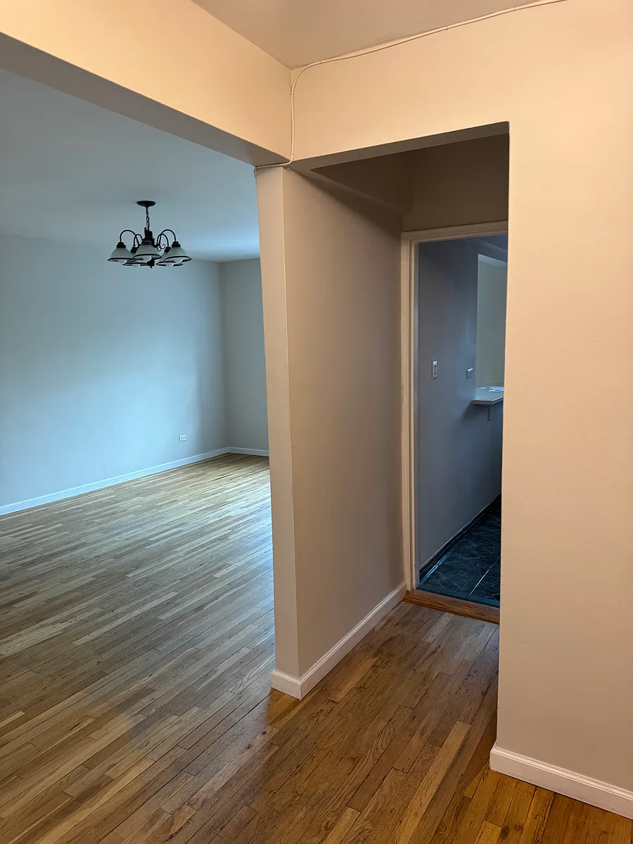 Building Photo - 2939 Avenue Y #3A