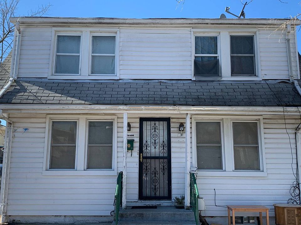 1st image of 11 Holland Ave