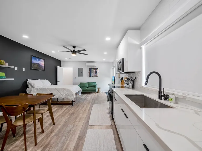 527 Iliaina St — Photo 4