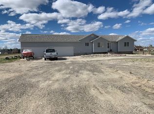 205 Edgebrook Dr, Spring Creek, NV 89815