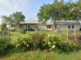 991 Kovar Rd UNIT A, Flatonia, TX 78941