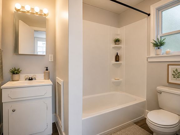 4th image of 800 N 8th St APT 2