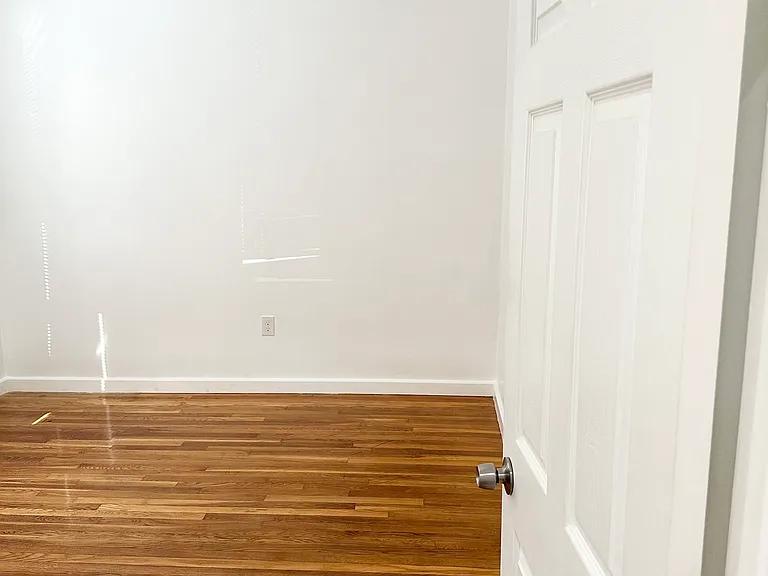 14 Victory Rd #2 — Photo 13