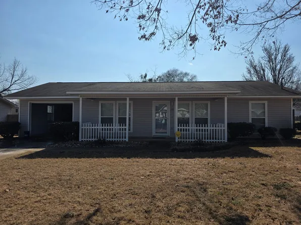 108 Woodbridge Rd, Enterprise, AL 36330