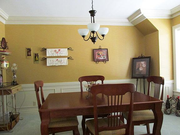 2nd image of 1211 Wildbriar Dr