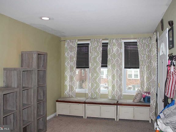 2nd image of 632 Jamestown Ave