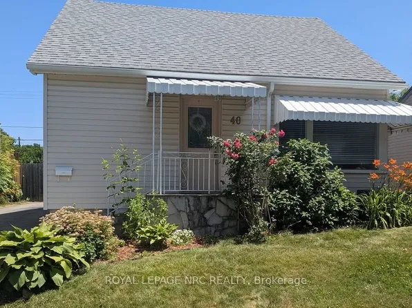 40 Shakespeare Ave, Saint Catharines, ON L2R 6M6
