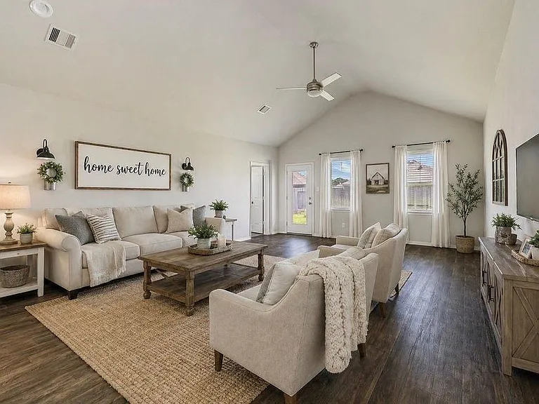 20509 Vaughn Forest Ct — Photo 7