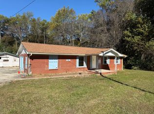 611 Rountree Rd, Riverdale, GA 30274