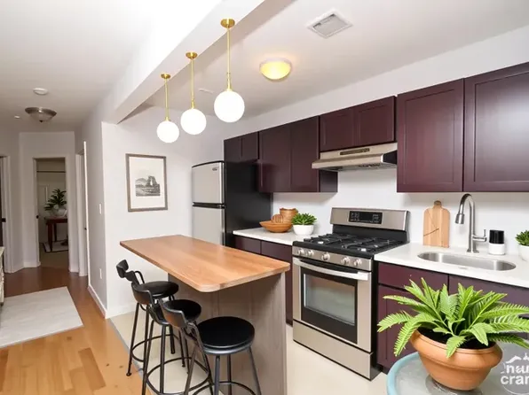 244 Macdougal Street image 2 of 7