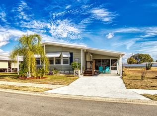 5430 Riviera Dr, Zephyrhills, FL 33541