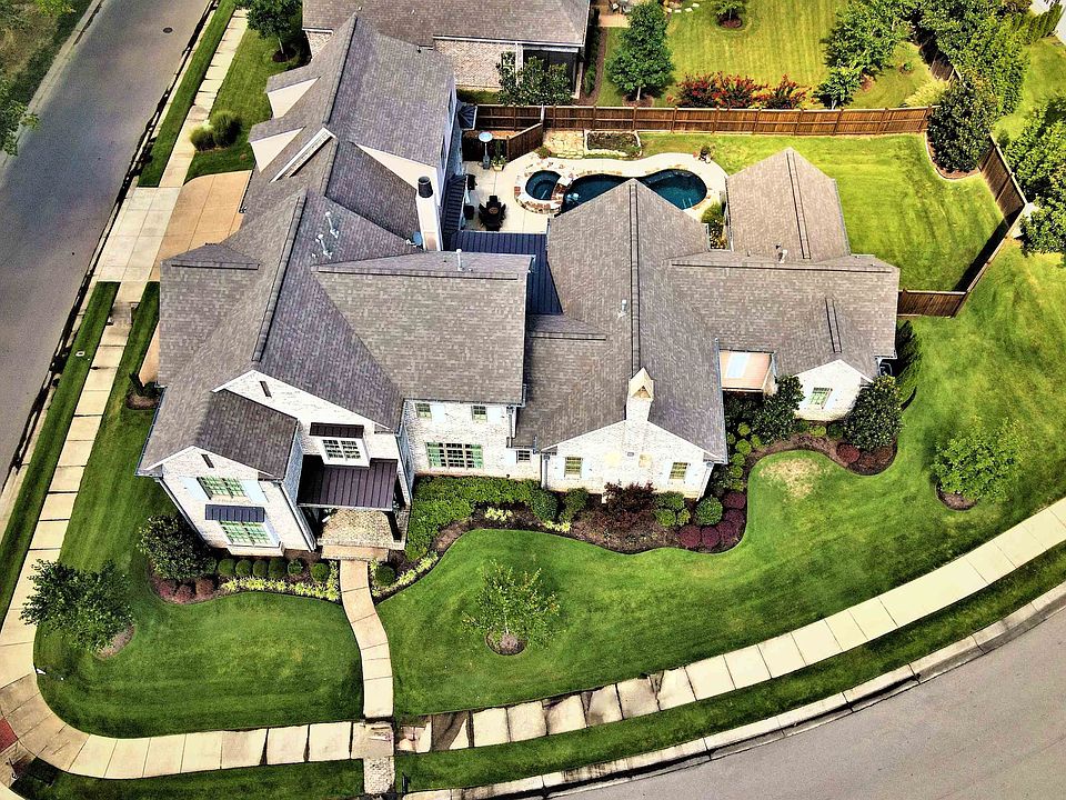 1st image of 541 E Winding Wood Cir