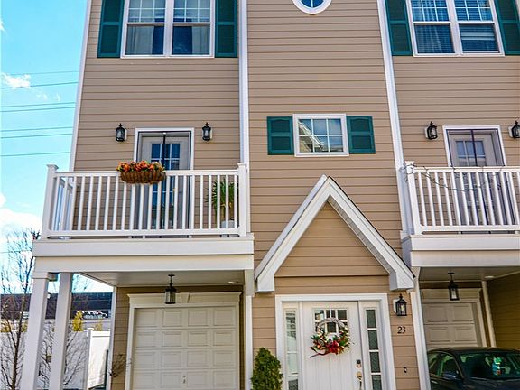 2nd image of 23 Hearthstone Ct