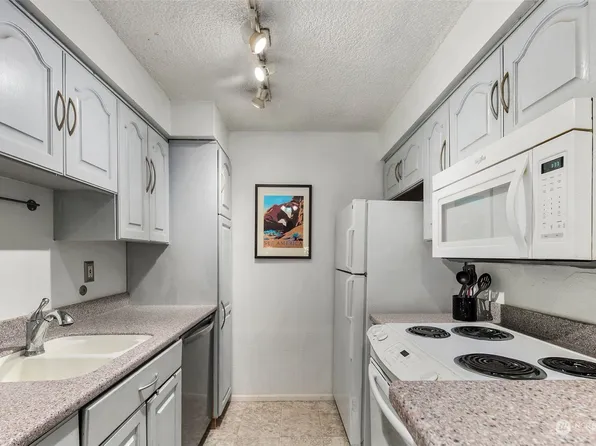 3425 S 176th Street #162, SeaTac, WA 98188