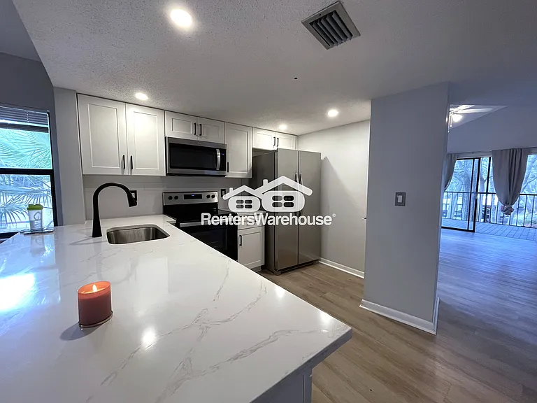 300 S Florida Ave #100K — Photo 4
