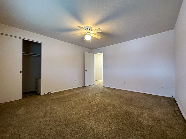 1824 Cooper Foster Park Rd — Photo 9