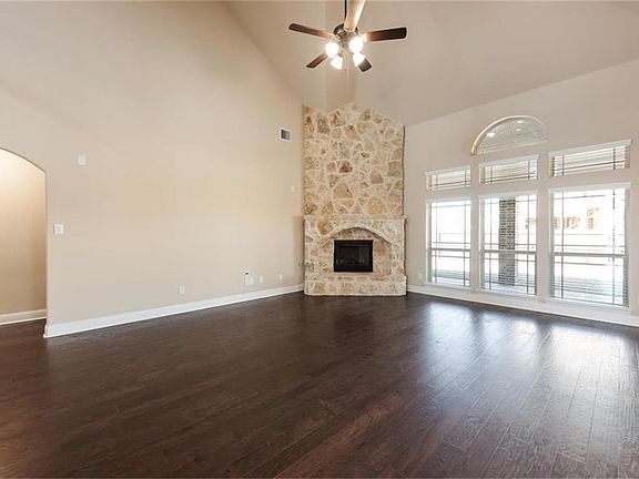 5th image of 4809 Waterford Glen Dr