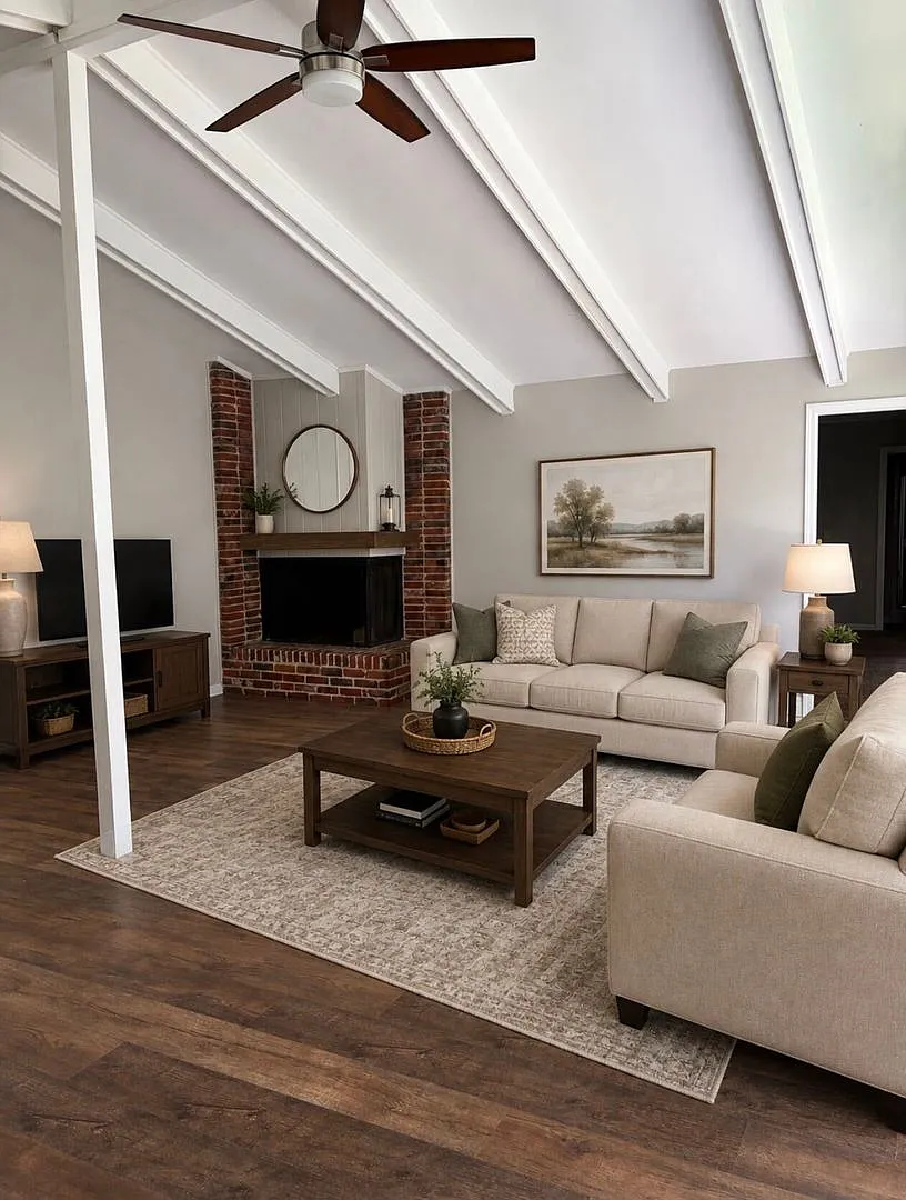 Move-In Ready 4BR/3BA Home with Spacious Layout & Large Yard — Photo 2