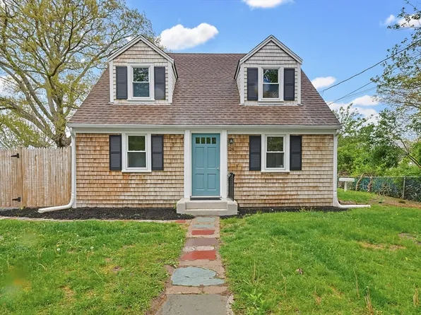24 Otis Rd, Barnstable, MA 02630