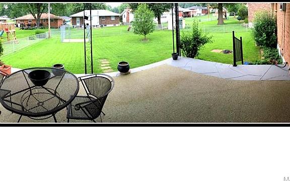 4th image of 2223 Eleanor Kay Dr