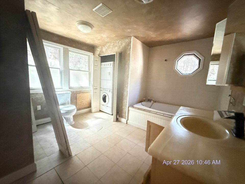 13th image of 2390 Morse Brook Road