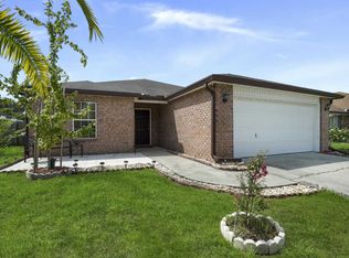 2484 Spring Pond Ln, Jacksonville, FL 32221