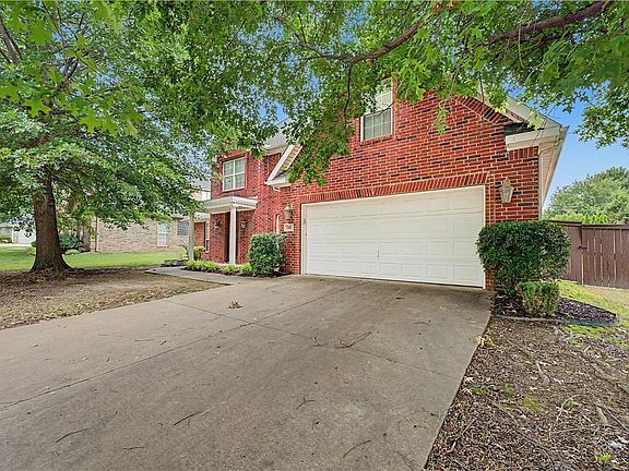 2nd image of 2391 N Water Oak Dr