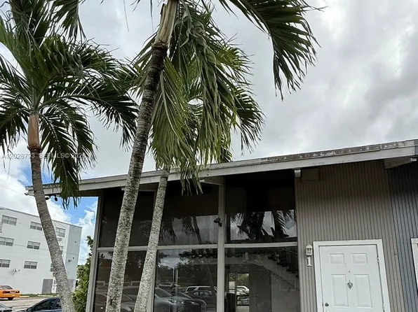 14310 NE 5th Pl, Miami, FL 33161