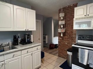 273 Collins St #3, Hartford, CT 06105