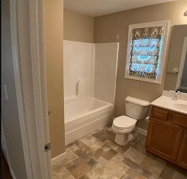 4544 Thompson Rd — Photo 13