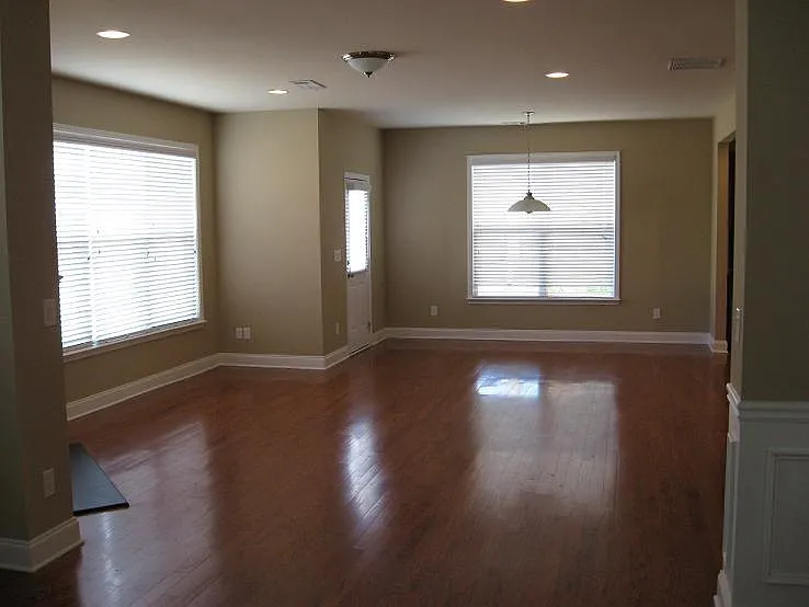Building Photo - 5510 Beaver Ridge Dr