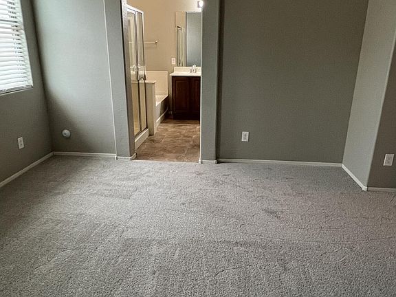 4th image of 18583 W VOGEL Avenue