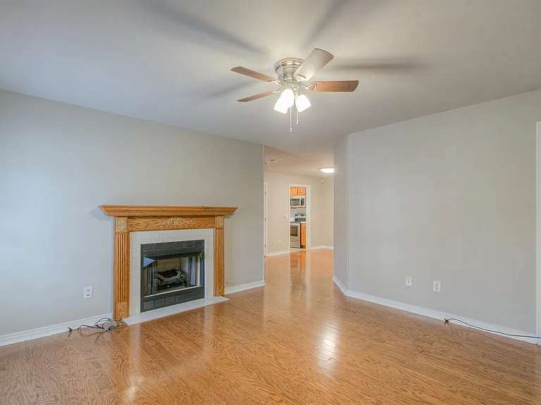 202 Brooke Castle Dr #202 — Photo 8