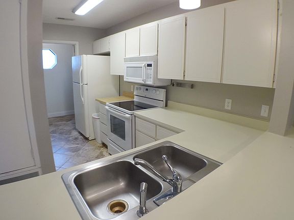 kitchen with smooth top stove