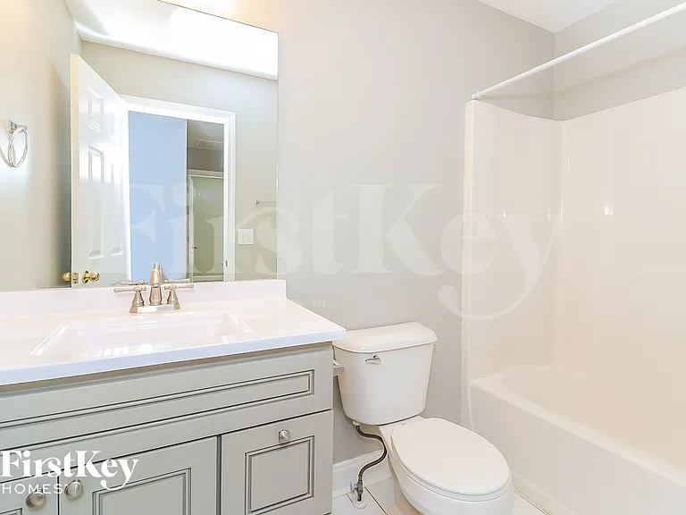2630 Argo Dr SE — Photo 14