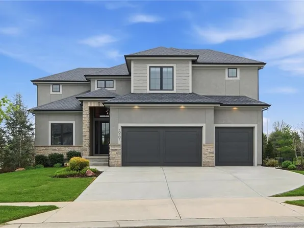 10707 W 142nd Ter, Overland Park, KS 66221