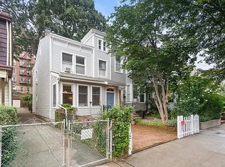 619 Vanderbilt St, Brooklyn, NY 11218