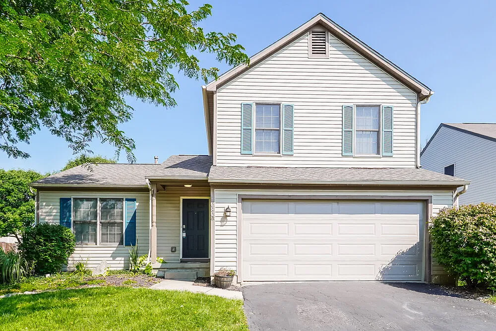 3 bed, 2.5 bath, 1626 sqft, $2,365 — Photo 1