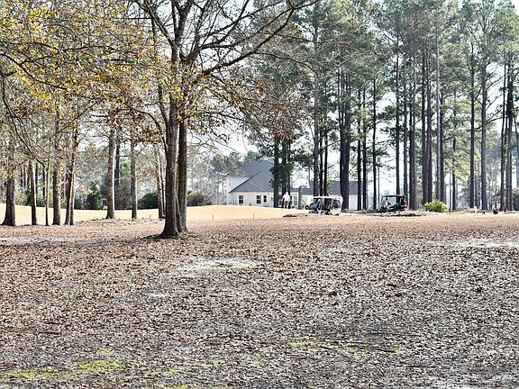 2nd image of 20 Lake Arbu Dr
