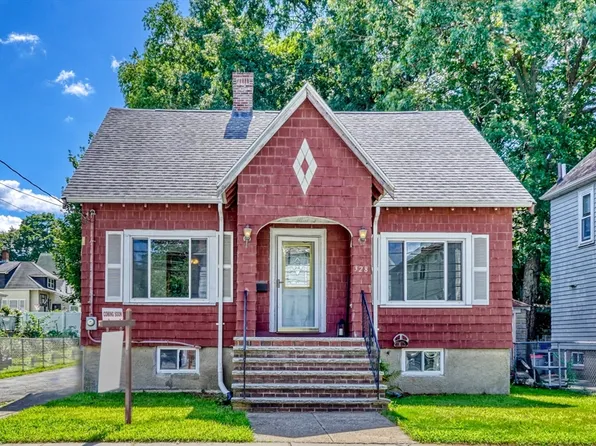 328 Vermont St, West Roxbury, MA 02132