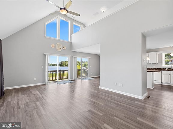 4th image of 130 Pebble Dr