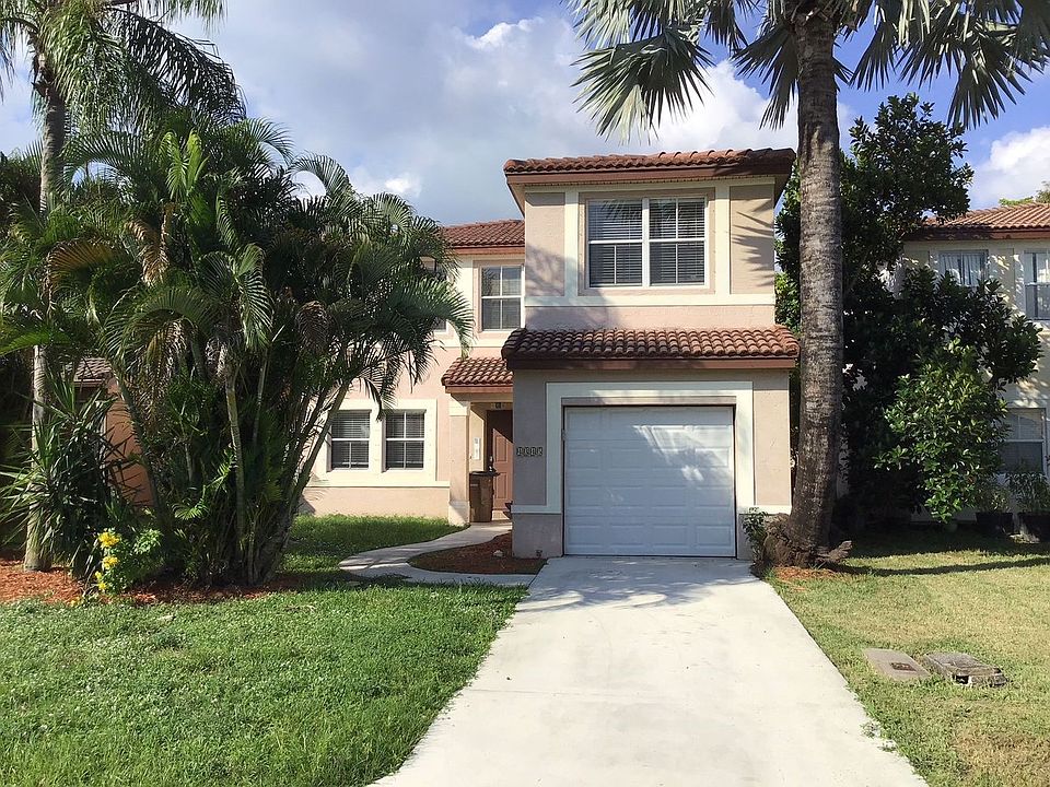 1st image of 4345 NW 1st Dr