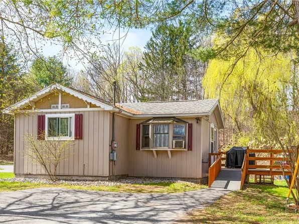 446 Otsego St, Ilion, NY 13357