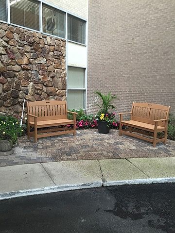 1st image of 151 N Kenilworth Ave APT 4G