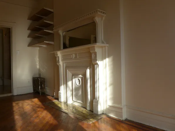 30 Edgecombe Avenue image 8 of 16