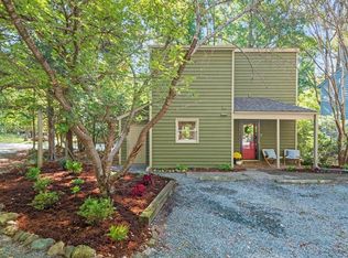 1209 Hillsborough Rd #C, Chapel Hill, NC 27516