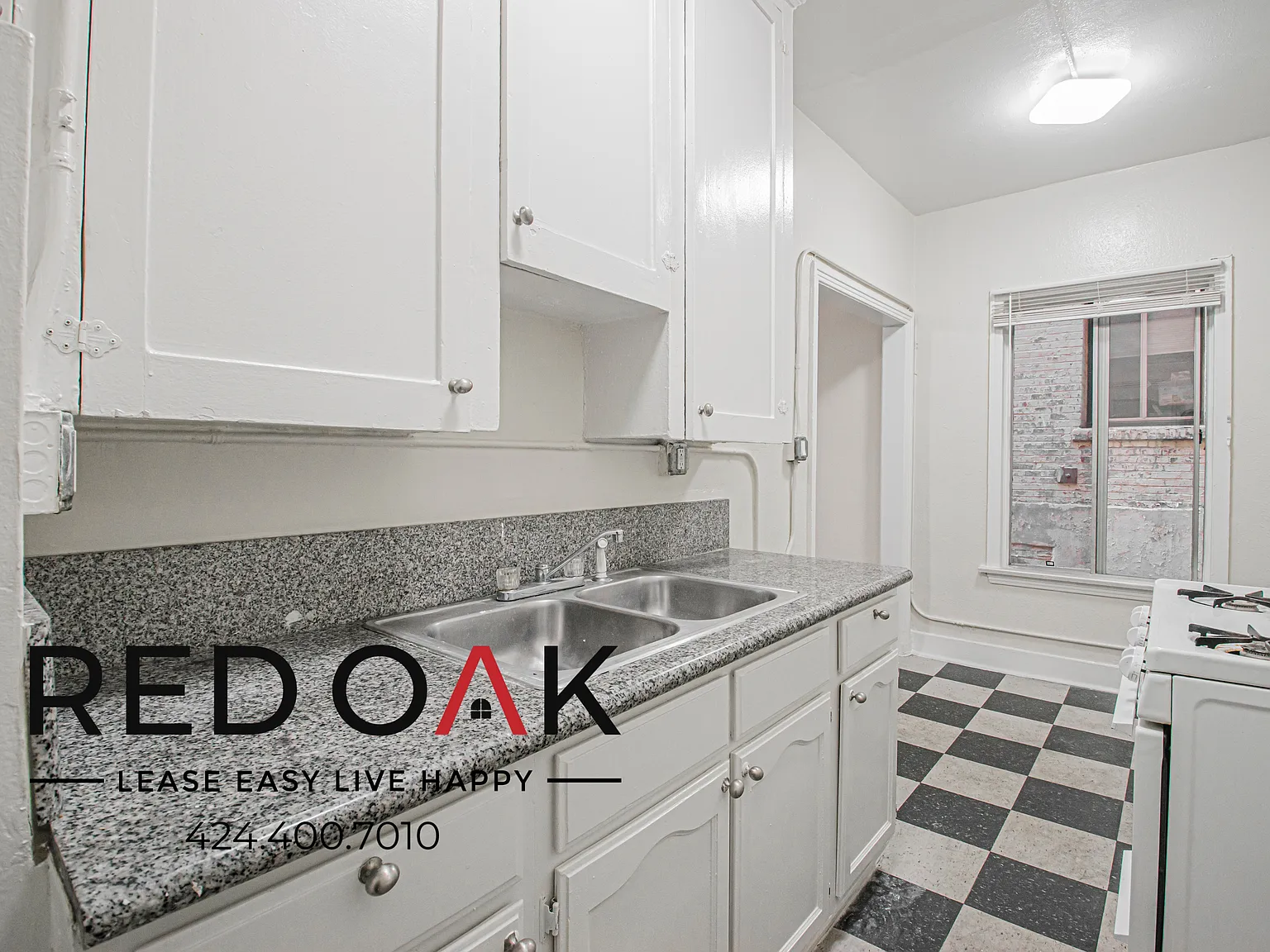 Bright and Lovely Studio with In-Unit Storage and On-Site Laundry ~ In Prime Westlake Area! — Photo 3