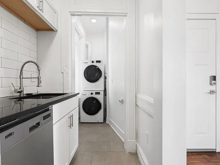 150 E Clifton Ave #1 — Photo 5