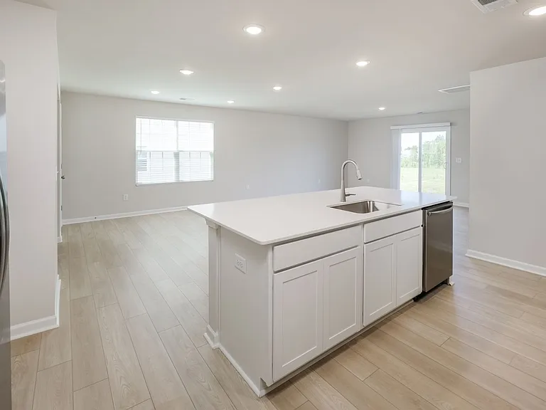 1014 Cleveland Meadows Trl — Photo 5